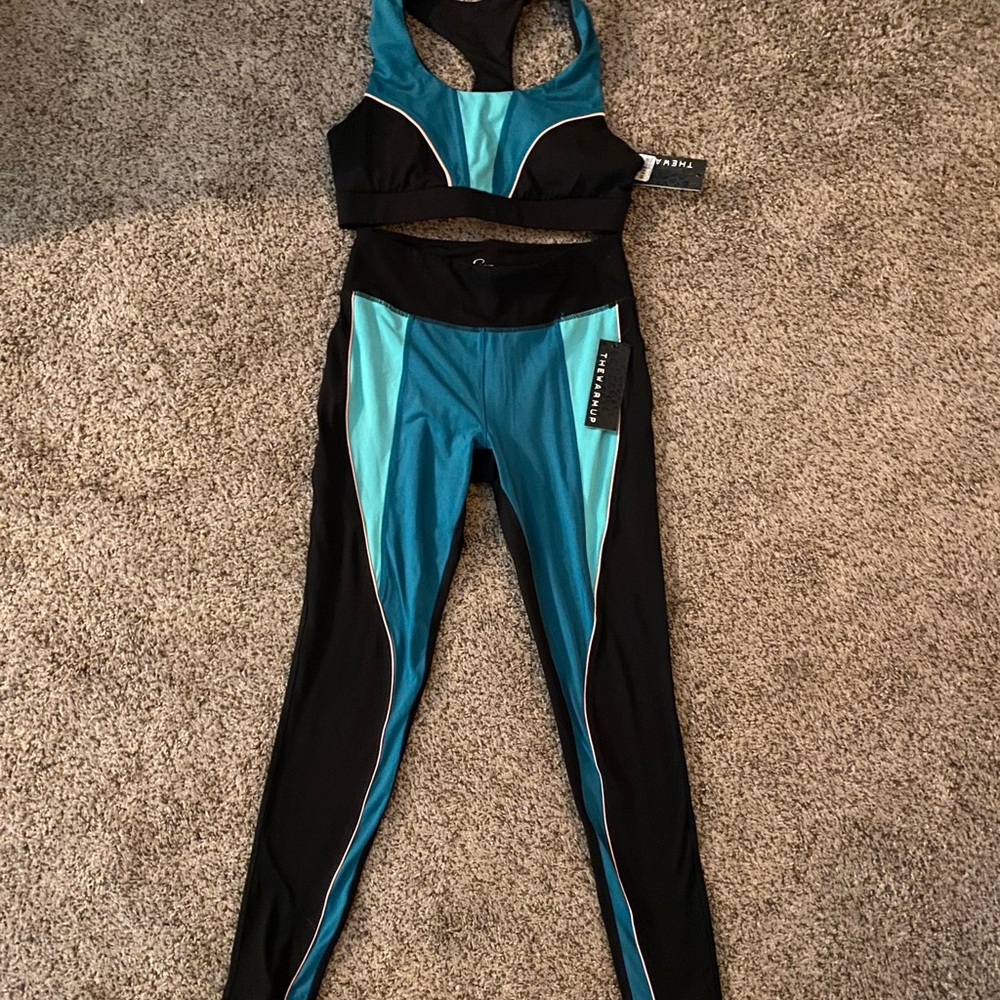 NWT Jessica Simpson mermaid sea warmup set